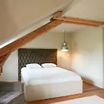 Graace House Schmalshuus Daire